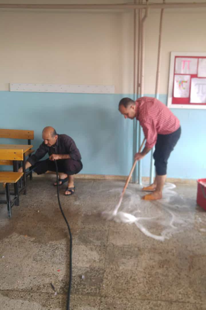 Virüslere karşı tedbirlerimizi alıyoruz.