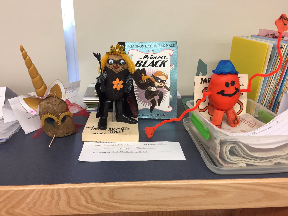 SchLibRI's tweet photo. RT@suescanlon5 #Readingweek excitement @CIPLearns
with door decorations, spuds in duds, and flashlight reading! #librarylife #RIDeptEd #booklove #RIReads https://t.co/gI01HPmG6V