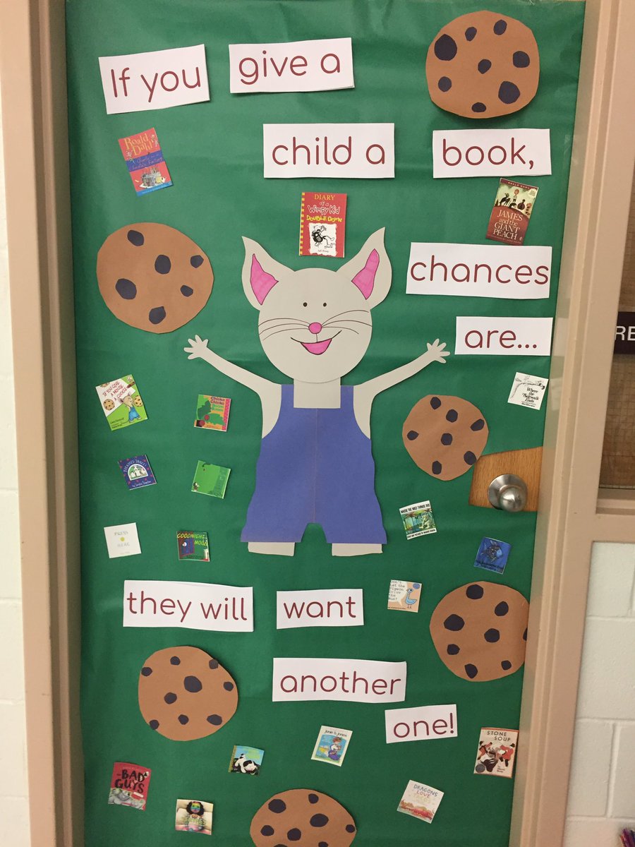 SchLibRI's tweet photo. RT@suescanlon5 #Readingweek excitement @CIPLearns
with door decorations, spuds in duds, and flashlight reading! #librarylife #RIDeptEd #booklove #RIReads https://t.co/gI01HPmG6V