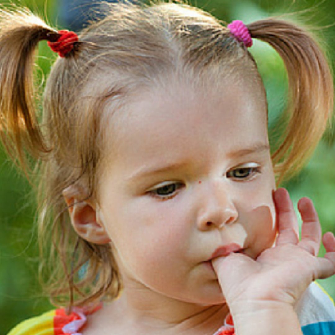 illuminaddental's tweet photo. If thumb sucking persists after the primary teeth have erupted, it can change the growth pattern of the jaw and cause misalignment of the teeth.  Talk to your dentist if you are concerned about your child's teeth.  
#dentist #yegdentist #yeg #children #thumbsucking https://t.co/Ue3uX8CpNP
