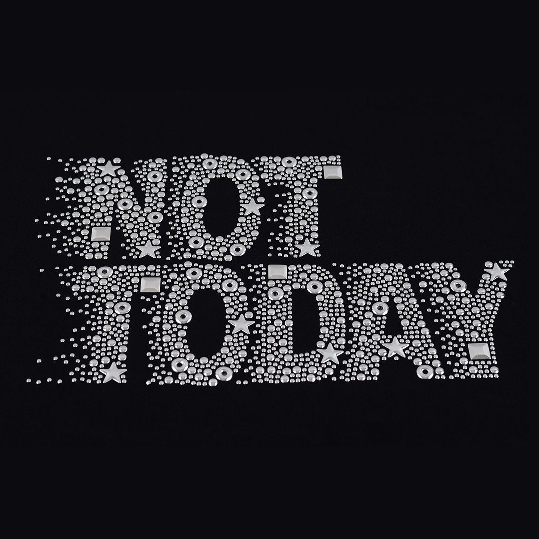 HititTransfer's tweet photo. NOT TODAY❗
#HititTransfer #KaryaTekstil #accessories #nailhead #silver #rhinestone #rhinestones #epoxystones #epoxy #rhinestuds #pearlball #design #trends #fashion #strass #nieten #glassteine #pearls #tekstilaksesuarı #textileaccessories #rivet #hotfix #fashionaccessories https://t.co/9020kDKjKo