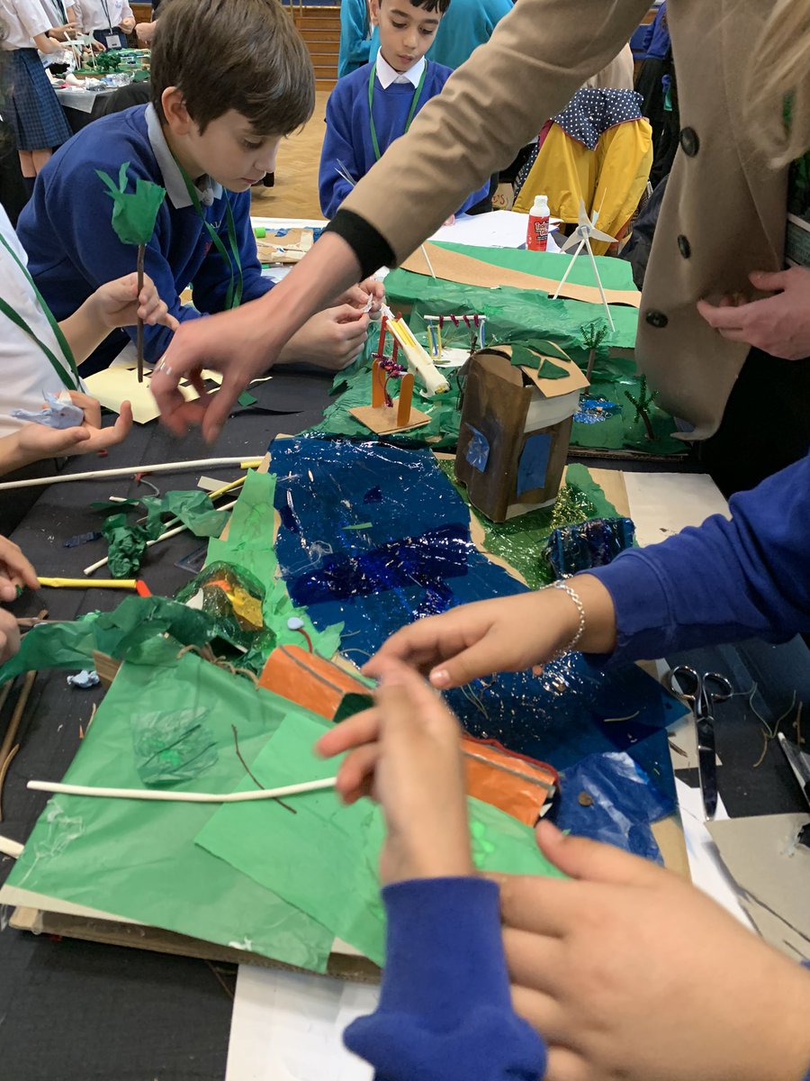 bvpsmrsmoseley's tweet photo. Sustainable communities! Bowkervale engineers being challenged at #GMEC2020 https://t.co/cBIFkJm3ZW