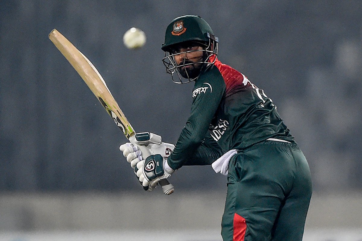 cricinfo's tweet photo. Bangladesh coasting!

Naim and Liton take the home side to 73/0 after 10 overs - 47 needed from 60 balls to win.

https://t.co/kRNiN8fhK3 | #BANvZIM https://t.co/FNozye7zlI