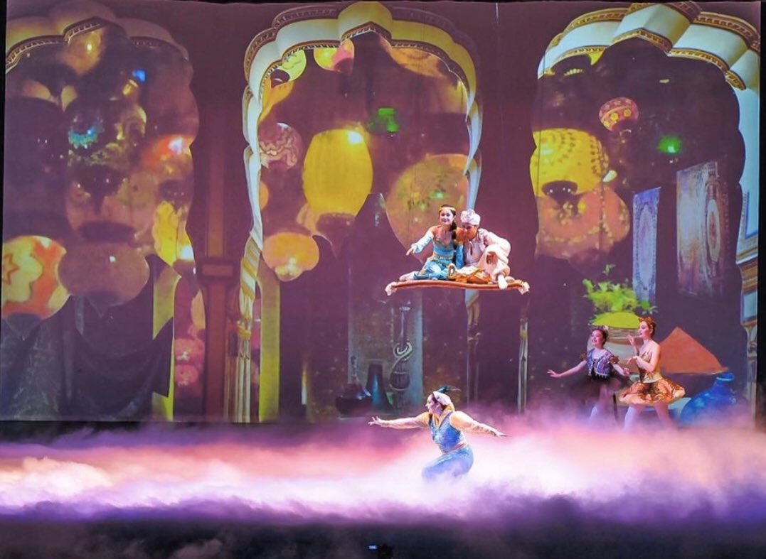 LAIDF2020's tweet photo. Fly away with @pcballet’s ALADDIN 4/17-19! This ✨MAGICAL✨ show is a guest production at @PasPlayhouse. Visit https://t.co/AngGSnu3rR to learn more.🧞‍♂️ #LAIDF2020 #laevents #pasadena .@dizzyfeet .@msdebbieallen https://t.co/J2f5LElPm8
