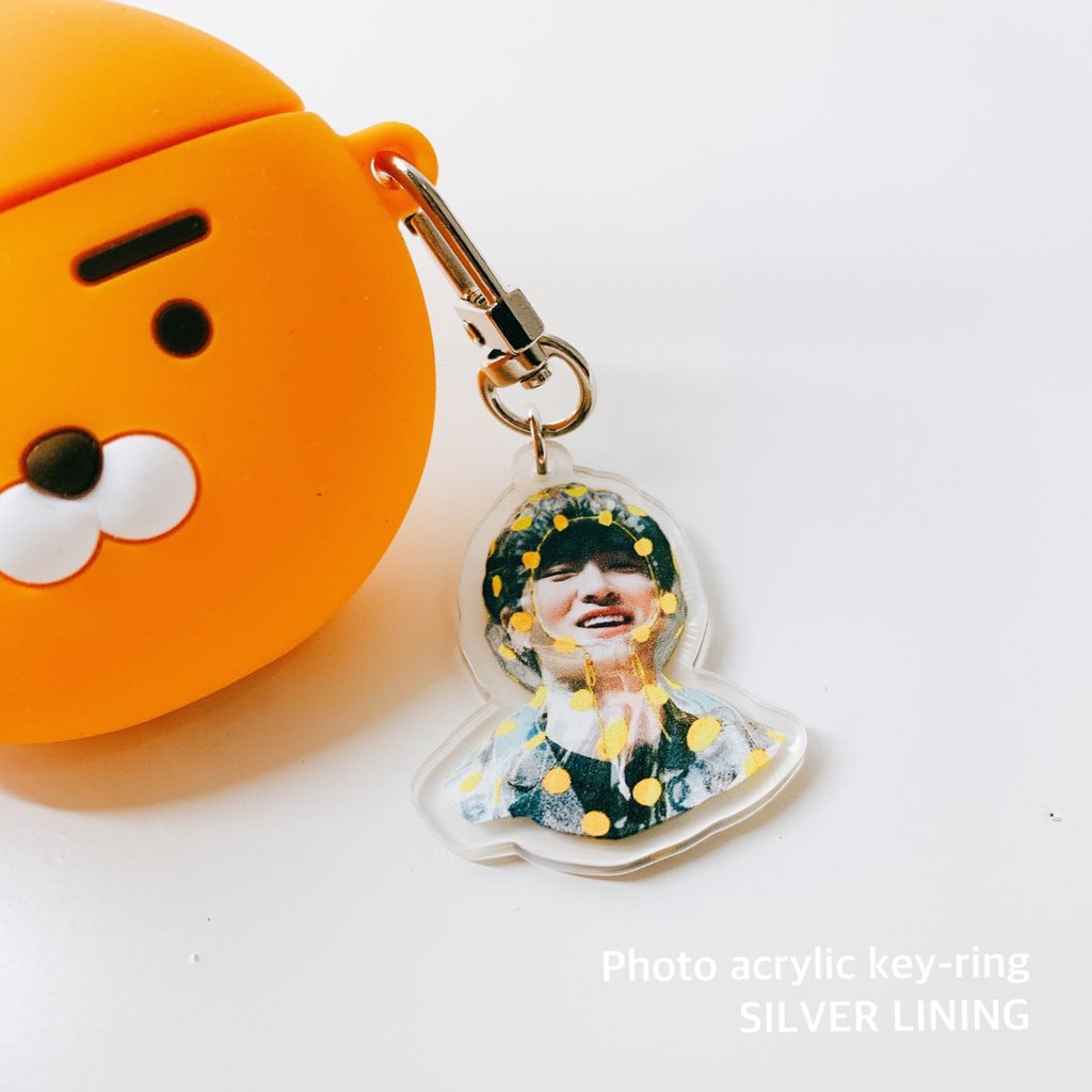 Silverlining_YJ's tweet photo. 📔𝐏𝐀𝐆𝐄 ♯𝟱

재고 판매 STOCK SALE 💛💜

▪A set. CALENDAR
▪B set. PHOTOBOOK
▪C set. CALENDAR + PHOTOBOOK

선입금 특전인 하트 그립톡이 소량 남아있어 재고 구매 선착순으로 보내드립니다😊

🗓 ~ 재고 소진 시
📎https://t.co/VGaXneQXTh https://t.co/VStvYsd0JN