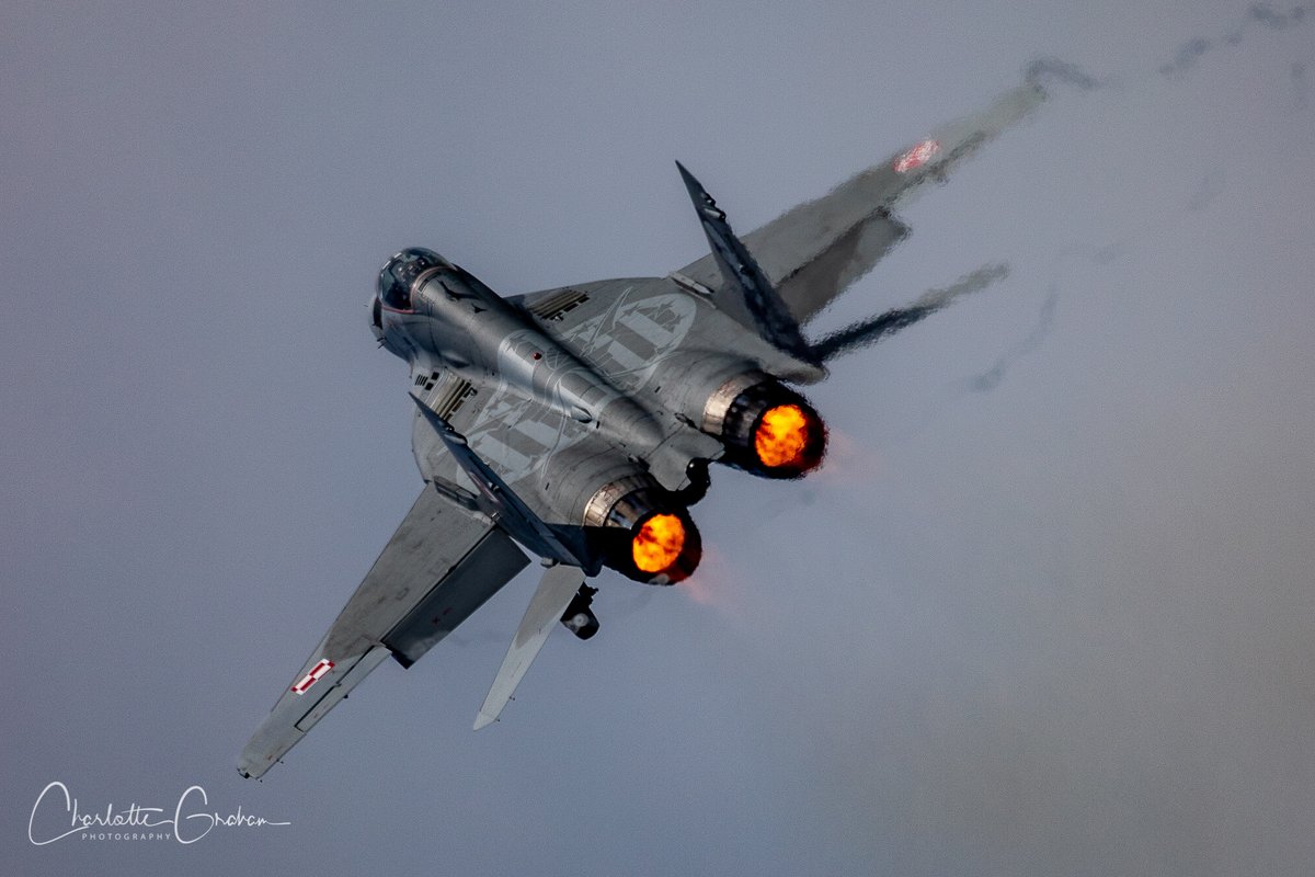 MadCowFudge's tweet photo. Another Day another #aircraft in the #archives #Flight #Military #Pilot #Noise #afterburner #Fullheat https://t.co/jIrLaVcm2q