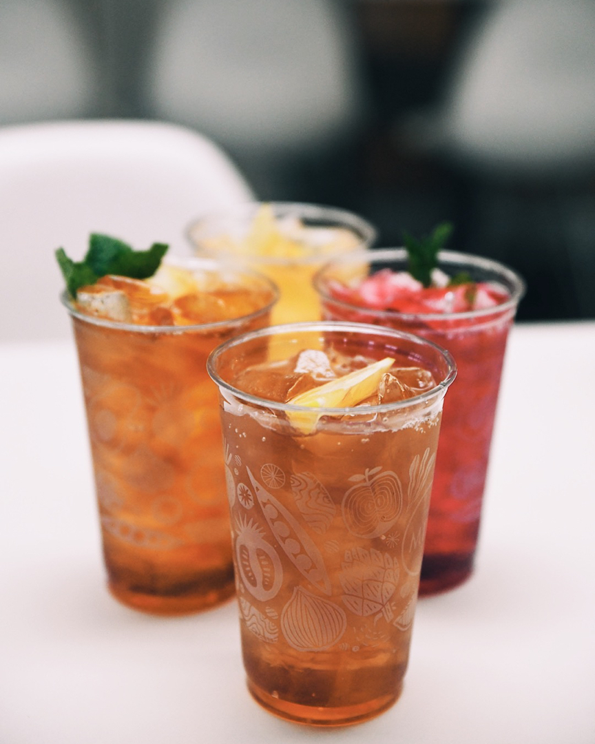 TheMixxKC's tweet photo. When you can't pick just one... 😍•
•
•
•
#MixxingItUp #GatherAtTheMixx #realfood  #madewithlove #knowyourfood #kansascity #IGKC #kansascityeats #KCeats #kcmo #eatlocal #foodie #delish #foodlove #madeinkc #explorekc #vscocam #cleaneats #wholefoods #eatyourveggies https://t.co/2mlegRpfWp