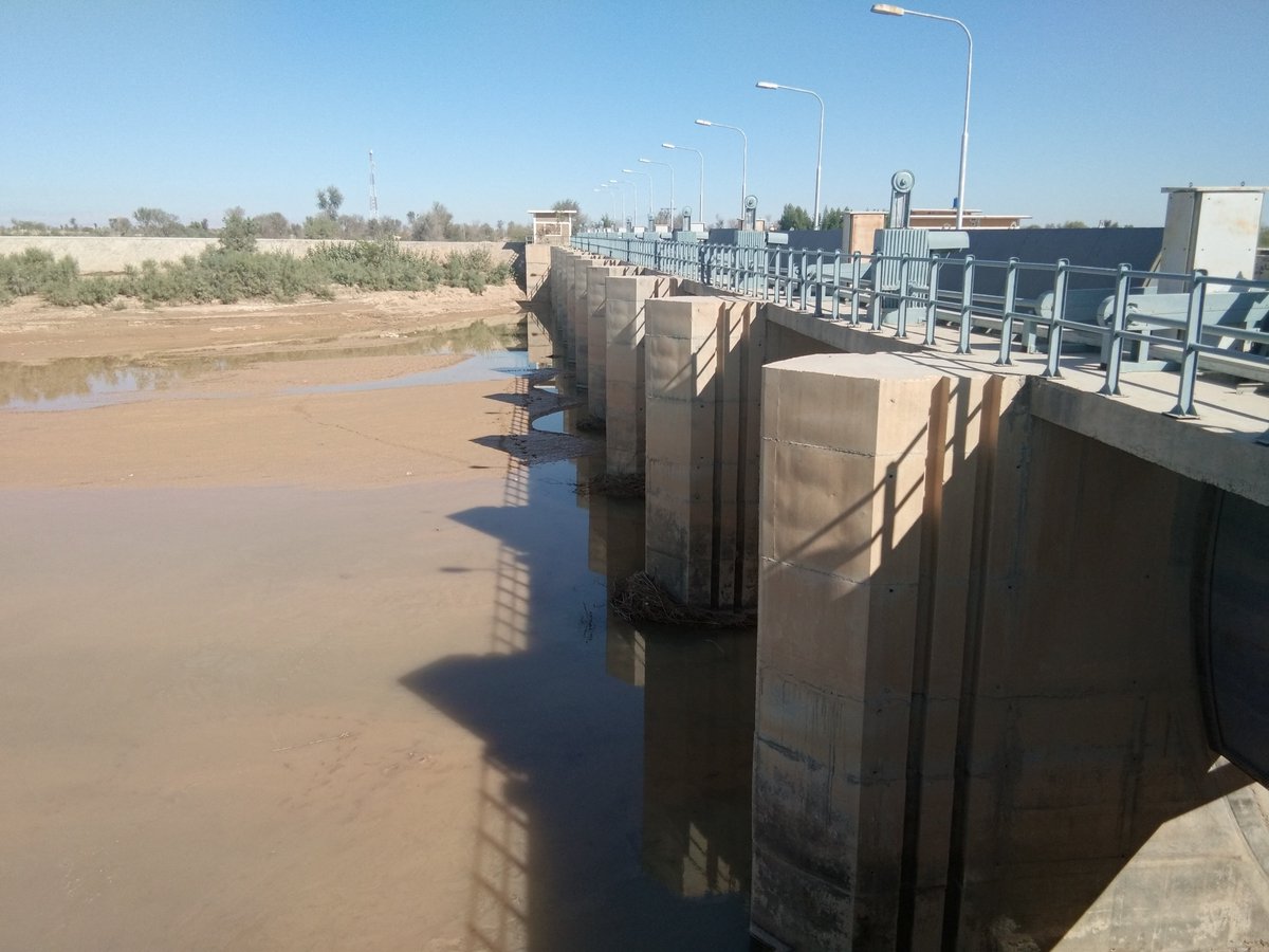 FBLN_media's tweet photo. Pictures from a recent visit of #FBLN-Pakistan to the mini-barrages om spate irrigation areas in Balochistan, #Pakistan.
These barrages will be used to better regulate the spate flows in the flooding (monsoon) season, leading to a higher productivity of the crops. #FBLN https://t.co/9SU6atYdZY