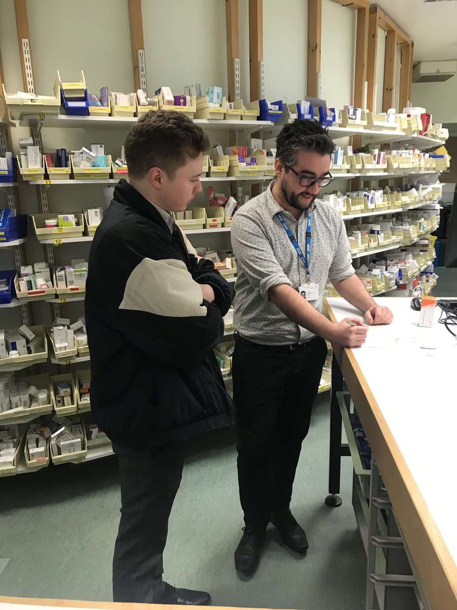 DelythMorton's tweet image. Tours of pharmacy ⁦@gloshospitals⁩ for #HCSWeek20 #pharmacist #pharmacytechnician #assistanttechnical #officer #BSW20 #pharmacycareers