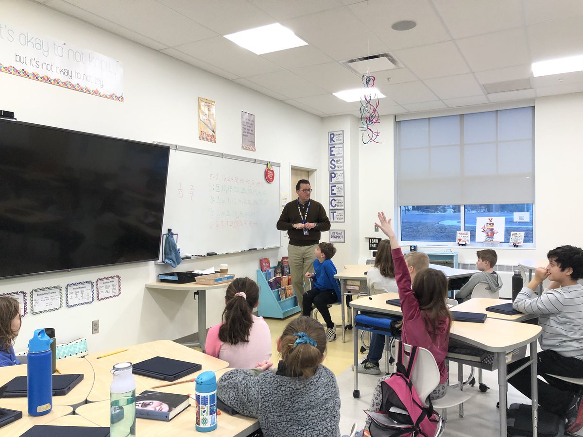 mrsjodihetman's tweet photo. What a great morning! @RESWilson1 and @kristi_kerrigan came in to share their wisdom! #LeastCommonMultiple #StressLess #WisdomWednesday @BathElementary https://t.co/xJEkMOPN9r