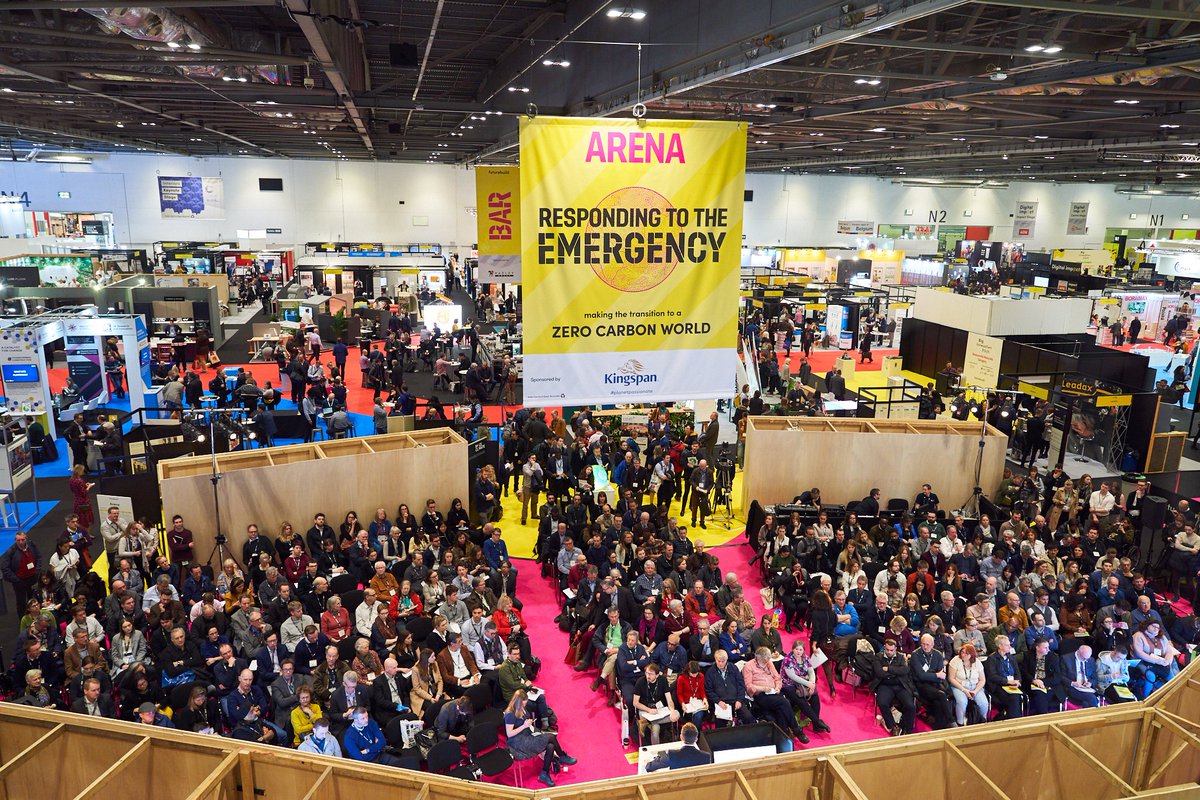 ThisWeekinFM's tweet image. Futurebuild&apos;s mission was to tackle the biggest challenges facing the industry head on, centring on how to transform the industry to achieve net zero carbon emissions

Read about the highlights from the show here ➡️ twinfm.com/article/future…

#Futurebuild2020 #ClimateChange