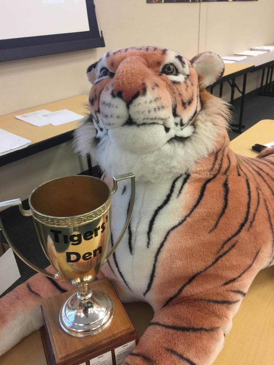 AnoMagnifico's tweet photo. March 12 Are you ready to take this cup from me? rrrrrr #getyourcreativeON #LRSDTigersDen @louis_riel_sd 115 students 40bizes @wpcLRSD @nmcLRSD @jhbLRSD @gciLRSD @dciLRSD @ATCBusiness @ArtsTechCentre @cjsLRSD @cbLRSD @TheWpgChamber @JAManitoba #Entrepreneurship #ProblemSolving https://t.co/5pTUcgaCVE