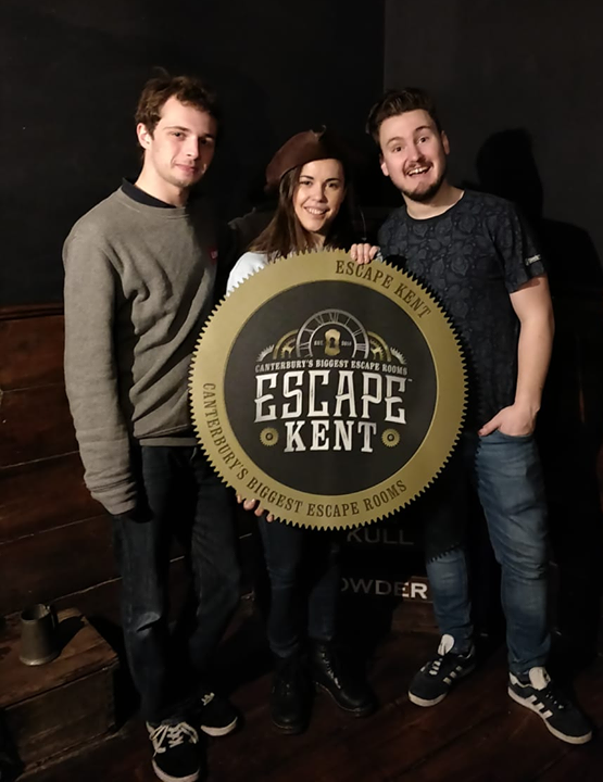 EscapeKent's tweet photo. Well done to this team of #PiratesoftheStormySeas who retrieved the Black diamond without any clues and with 17 minutes and 3 seconds left to spare! Extremely well done everyone, great game!

#EscapeKent #EscapeRooms #Canterbury #Wincheap #TripAdvisor

w… https://t.co/hjGVVwDFbJ https://t.co/lokuDXbt72