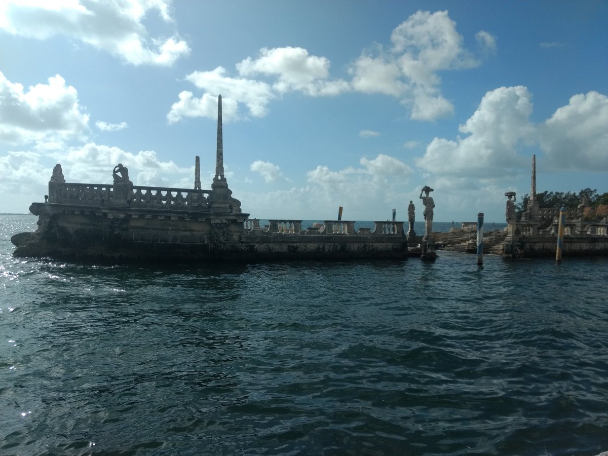 schools_pbl's tweet photo. Enjoying a beautiful morning at #vizcayamuseum before #APBS2020 workshop this afternoon https://t.co/cXoW0GtZir
