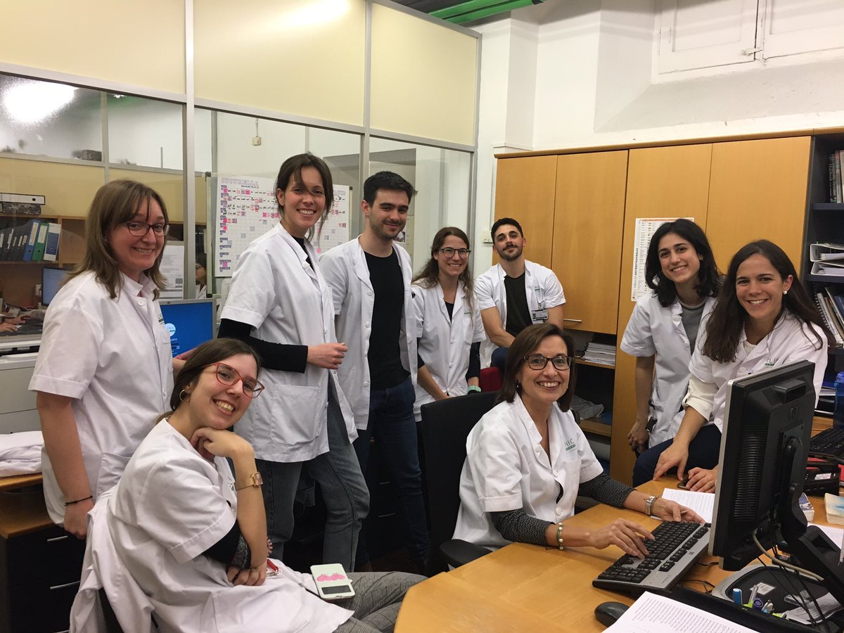 DolorsSoy's tweet photo. Residentes y tutores trabajando juntos para los futuros residentes en FH 👏🏼👏🏼👏🏼 #FIR2020Abierto #FH2020Clinic @hospitalclinic https://t.co/Yhp9sG4B6G