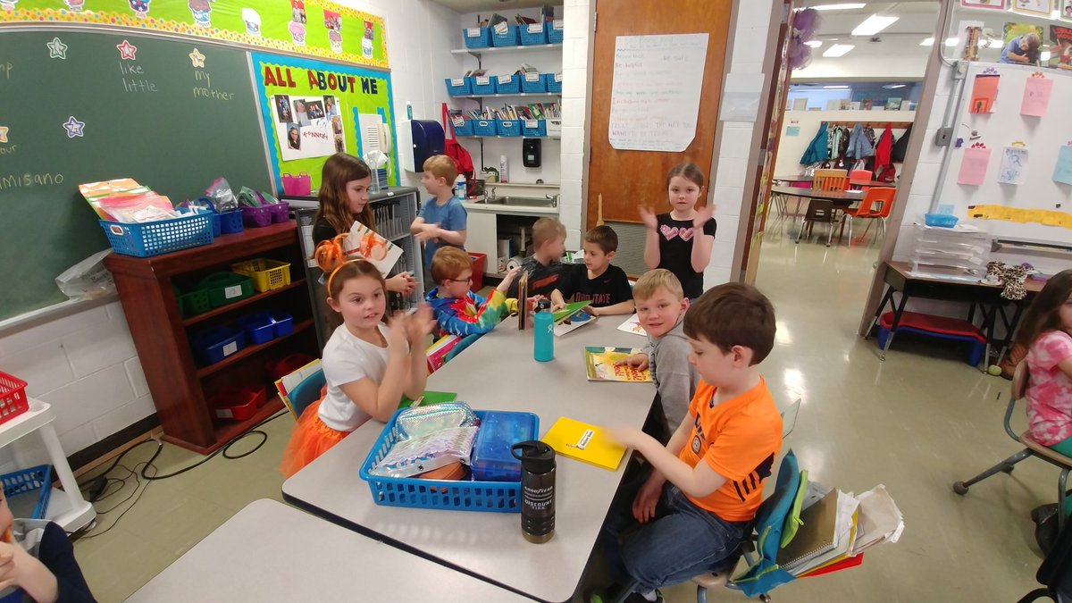 Had a great time reading w/ 2nd graders!  Thank you <a href="/J2_kimmy/">KimmyJ2</a> for coming to our class. I always love to see the growth my former students have made &amp;, as always, I love to see their smiling faces &amp; the passion they have for reading. <a href="/CloughPikeElem/">Clough Pike</a> <a href="/WestCler/">West Clermont Schools</a> #LoveWC #wcconnects