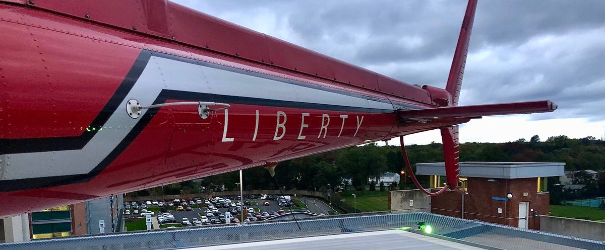 LibertyHelicop's tweet photo. A great alternative to commercial air travel is trying Liberty Helicopter's charter service!

Learn more about our charter service here:  https://t.co/3bV4ZWeJZR

#helicopters #newyorktourist #NYC #nyctour #BigApple  #SightseeingTour #Bucketlist #FlyLiberty https://t.co/CowyKS1khO