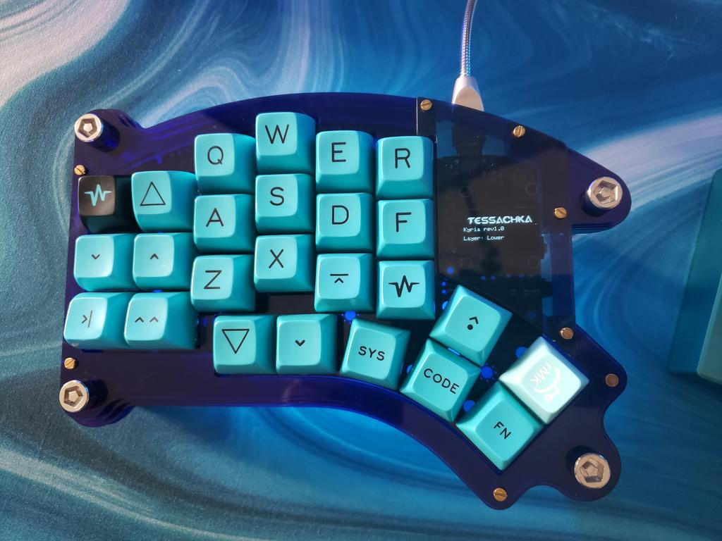OK, remapped as best I could, will probs have to adjust live once we get in game. HUGE thx again to my #accessibility hero <a href="/splitkb/">splitkb</a> for designing a fully remappable keeb I can use use for my LEFT HAND ONLY #oriandthewillofthewisps playthrough Twitch.tv/Tessachka