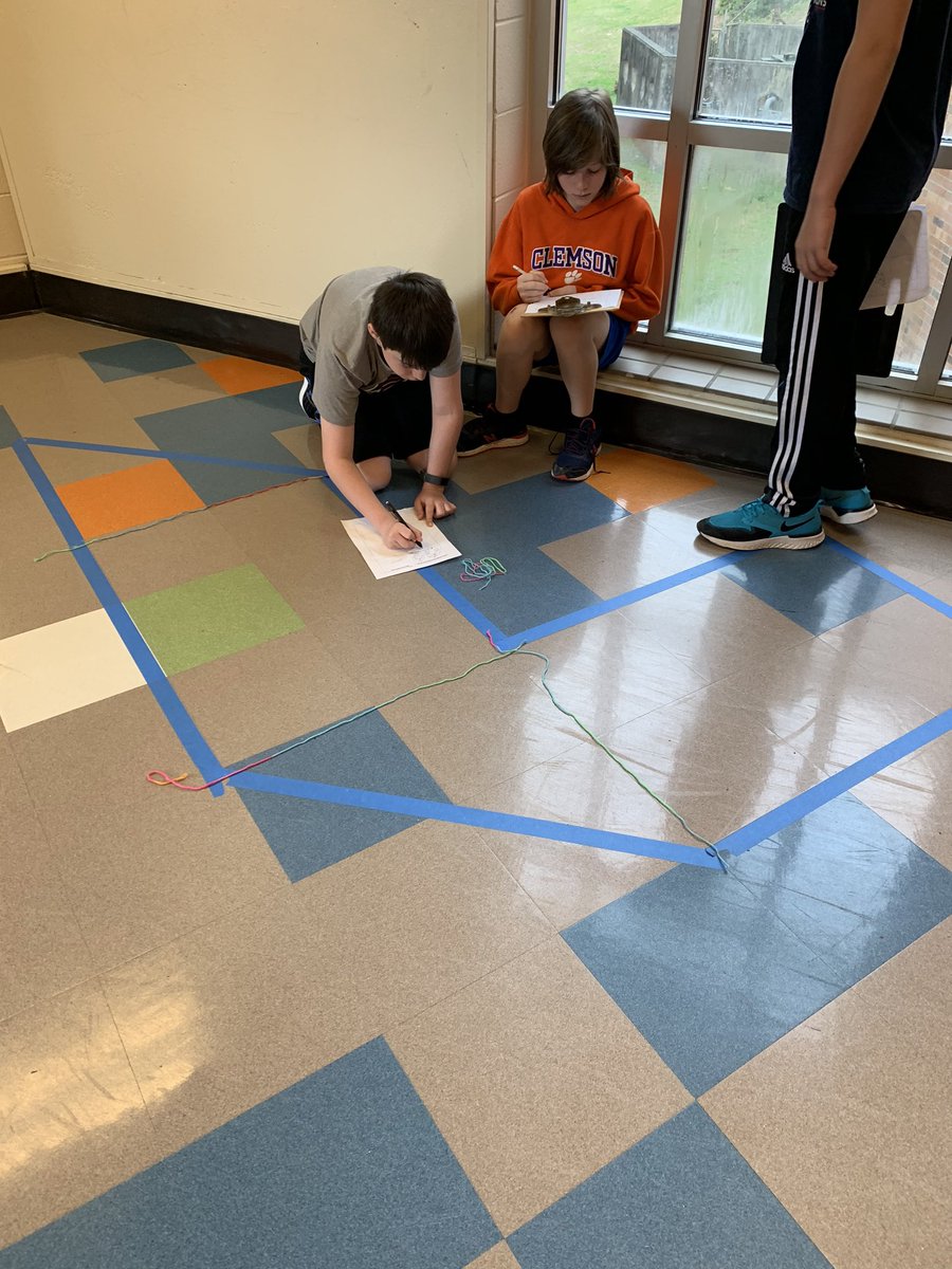 cathieseibert's tweet photo. 6th grade math class - :) composite figure activity @GMS_Wildcats @MsWalker_GMS @DrLoraleeHill - class of 2026!!! https://t.co/JxlGdzOypz