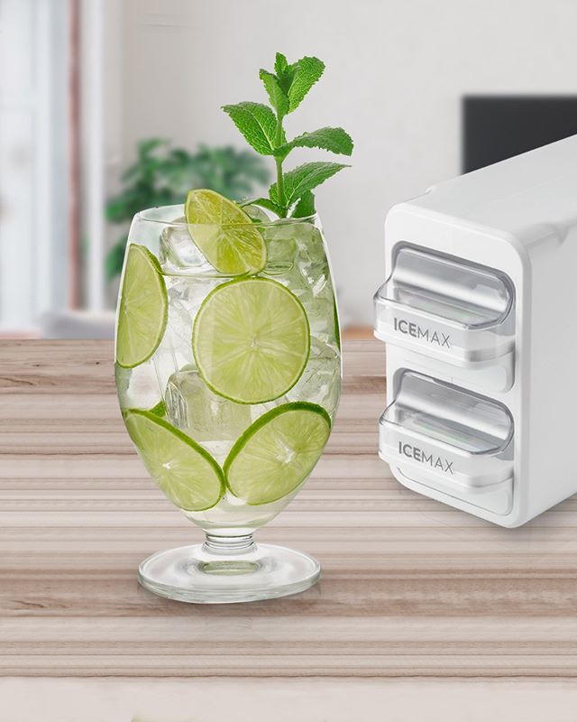 TecfastSP's tweet photo. #FastTip As novas formas de gelo Ice Max vão dar conta do seu #verão: são práticas, possuem base de silicone e tampa com vedação para evitar odores. E se quiser um drink para se refrescar, aqui vai nossa #dica: o limão e a hortelã do Mojito dão uma sensação de frescor deliciosa. https://t.co/QTF0MbtkxG