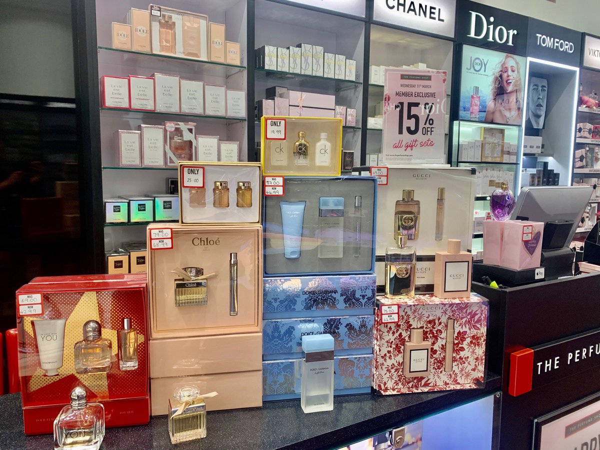 TPSMetro's tweet image. 🤩🤑15% OFF GIFT SETS TODAY ONLY !!! talk about a wow Wednesday 🤑🤩 @LowdonEmma @TPSPeople