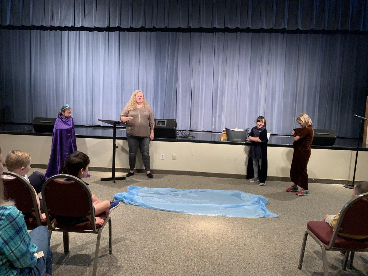 SWFLChristian's tweet image. Mrs. Preston, an SFCA Mom and Children’s Pastor at Next Level, taught us about Moses and being courageous and fearless during Elementary Chapel.