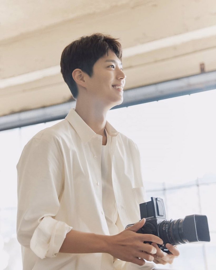 bogummyactorph's tweet photo. Blue Bird Album coming out real soon♥︎ .

#bogumpark 
#bluebirdalbum 
#bogummy 
#parkbogum 
#박보검
#パクボゴム
#parkbogum 
#朴寶劍 https://t.co/vUUzs5ATxN