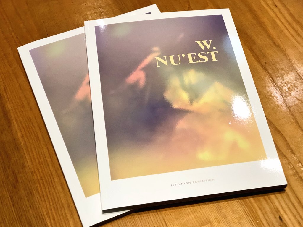 W_NUEST_exhibit's tweet photo. NU'EST DEBUT 8th ANNIVERSARY
EVENT
➖

❤ 뉴이스트 데뷔 8주년을 맞아 본 이벤트 글을 RT 해주신 분들 중 추첨을 통해 8명에게 2019년 W. NU'EST 전시회 도록을 드립니다. 
(*´◡`*)❤ 당첨자는 러브 3기 가입 인증을 해 주셔야 하는 점 참고 부탁드립니다‼ 

- https://t.co/zaVSMZqv4c