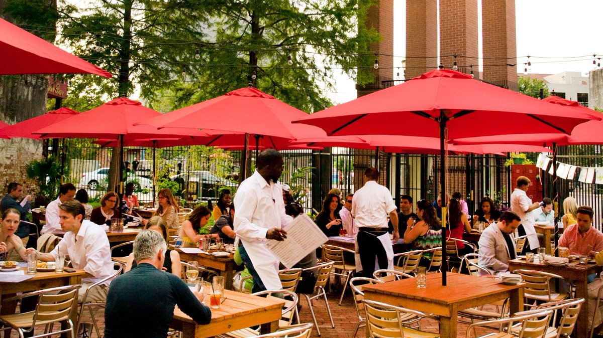 Patiently awaiting the days of nice patio weather [🤞] where should we go first? 📷: <a href="/BatangaHouston/">Batanga</a>