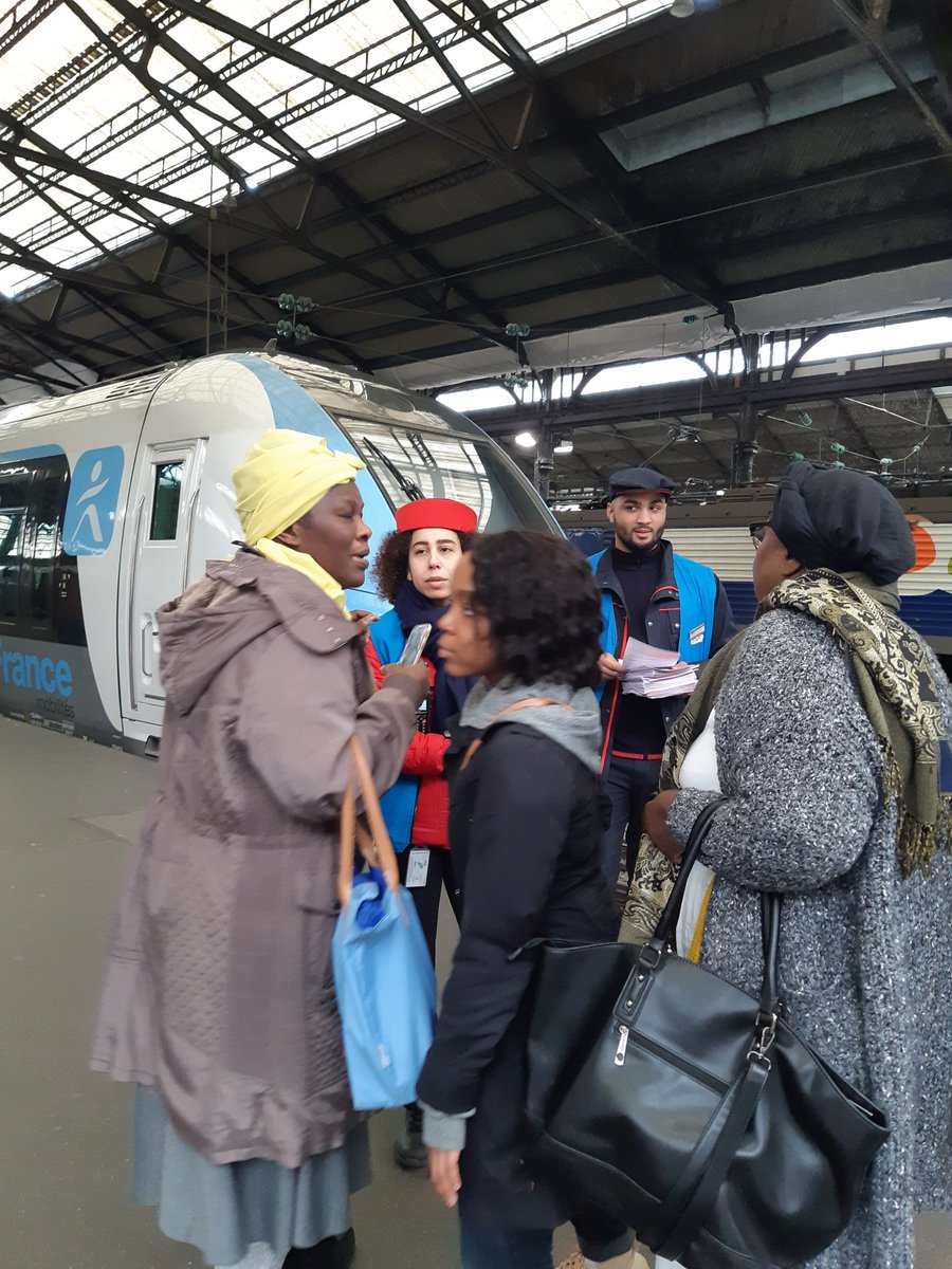 2_agents's tweet photo. Travaux ligne J nos agents vous informent en gare de Paris st lazare 
#lapourvous #parisstlazare https://t.co/YB2SNfZQf8