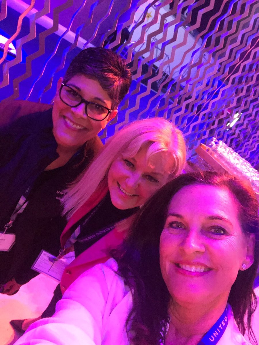 itizarry's tweet image. Nothing is better than spending time with great friends, especially those you haven’t seen in yrs❤️ @weareunited we are a huge family ✈️ @susanvice02 @donnahav @ReisOtero @MDeniseMurray1 @CraigGotfried