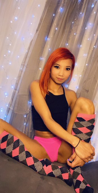 Who needs some nudes? If you&rsquo;re #buyingnudes I&rsquo;m #sellingnudes. Available for sessions, live shows and<a href="/tag/buyingnudes"class="tags">#buyingnudes</a><a href="/tag/asian"class="tags"><span>#asian</span></a><a href="/tag/nsfw"class="tags"><span>#nsfw</span></a><a href="/tag/sellingnudes"class="tags"><span>#sellingnudes</span></a>