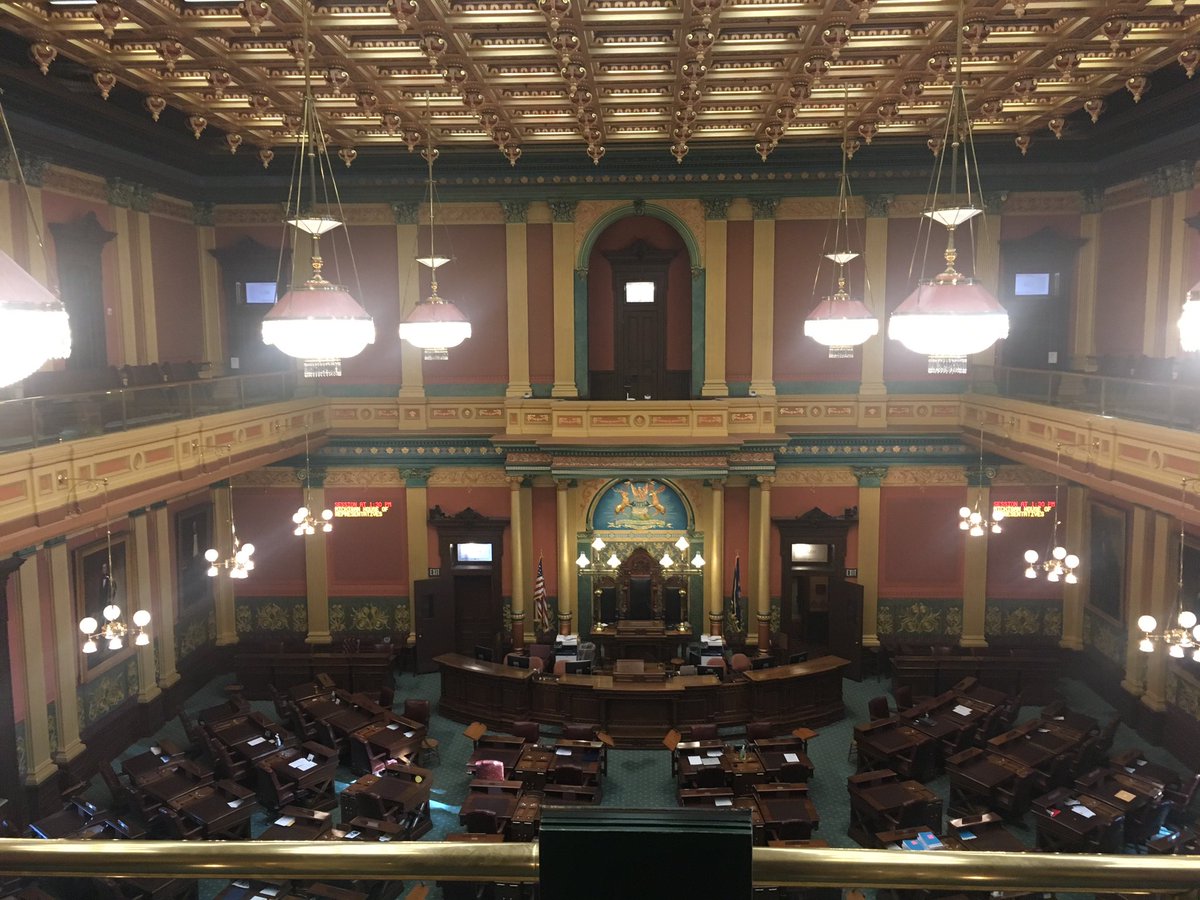 MikeBaszler's tweet photo. Honored to be at the Capitol today for our @massp board meeting today. Great day to serve our great state with so many outstanding educational leaders. https://t.co/ftxjWuZo5D