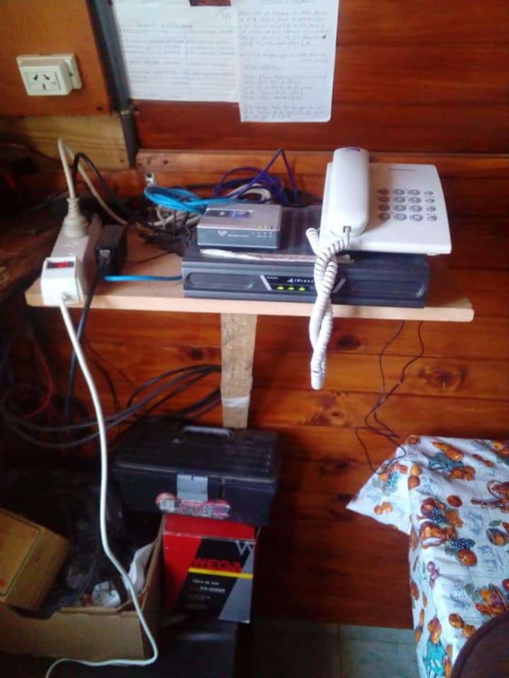 minsegneuquen's tweet photo. 💻📱  Esta historia narra lo que representa para Los Cerrillos tener internet Wifi y telefonía Volp.  Orgullosos de @OPTIC_Nqn , que día a día trabaja para conectar cada pueblo neuquino🌍 
👏¿Alguien tiene alguna duda que esta es #LaMejorProvincia? 
✍https://t.co/vhpqIWyoMS https://t.co/LSaVnPSGvc