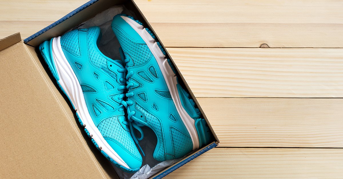 Manulife's tweet image. Fraud prevention tip 2: 
Get Claim Smart. Learn about the risks of receiving free or discounted items when you purchase orthotics under your benefits plan. manulife.ca/protect #ClaimSmart #FPM2020