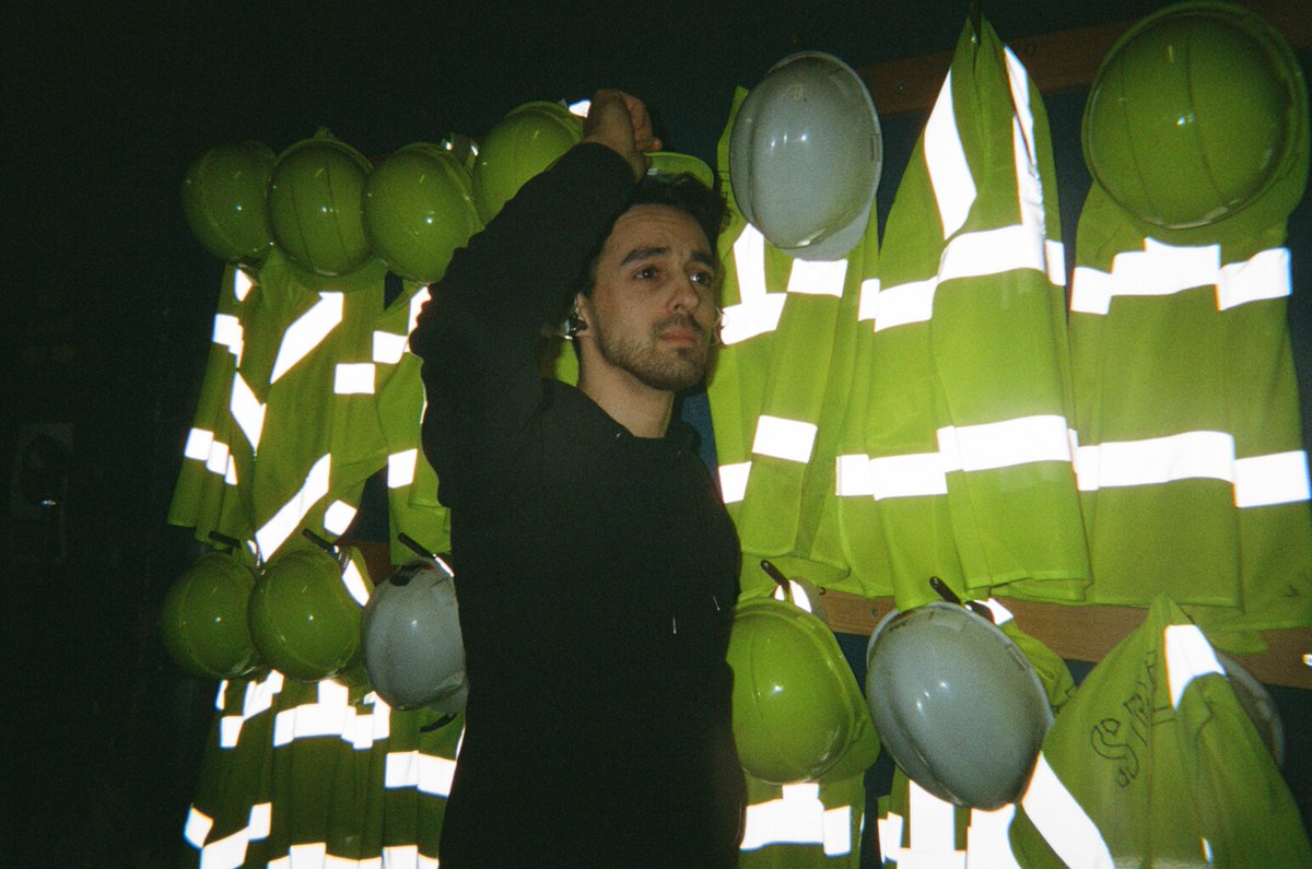_GigGoer_'s tweet photo. Ever wondered what @counterfeitrock get up to on tour? Well, wonder no more – we sent them off with a couple of disposable cameras and the task of documenting their recent UK tour to give you an insight into their life on the road. 

https://t.co/Jcn9rppXjJ https://t.co/6jdHDNu3JP