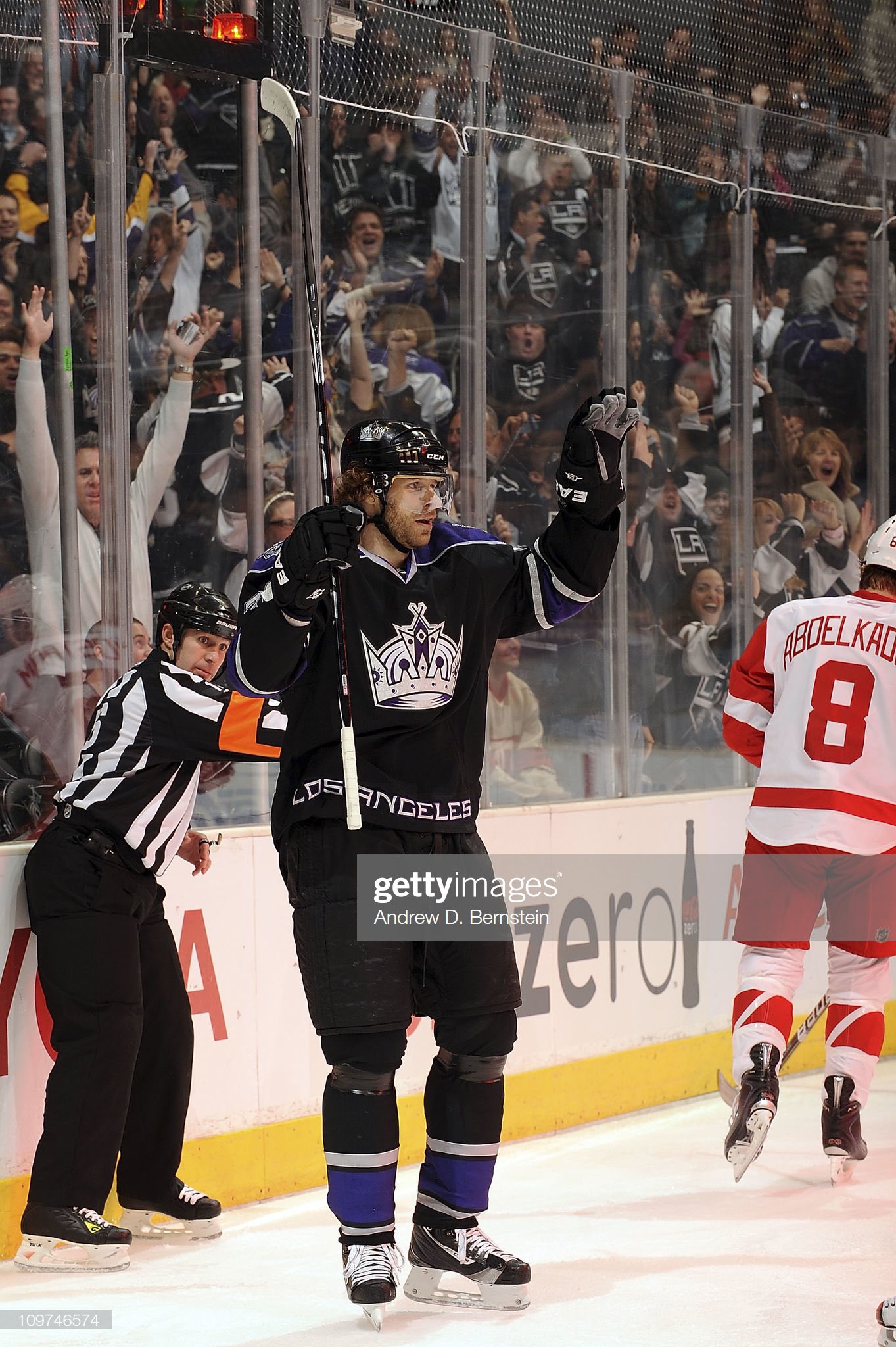 Happy birthday to former center Michal Handzus, who was born on March 11, 1977.  