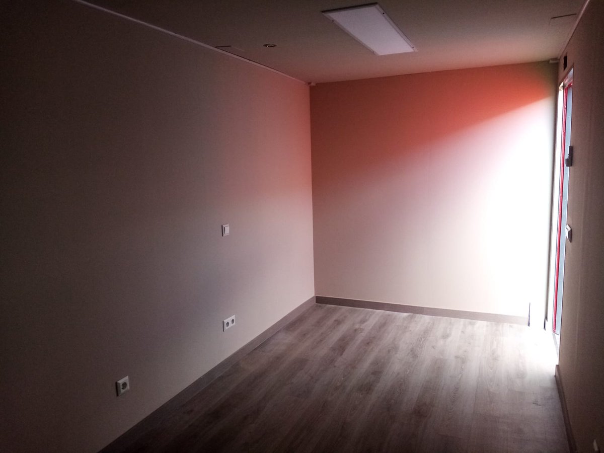 StreetBoxCo's tweet image. Llévate nuestro nuevos contenedores camerino! Ponle espejos y listos para maquillaje y producción! #Audiovisuales #Concierto #Produccion #Eventos