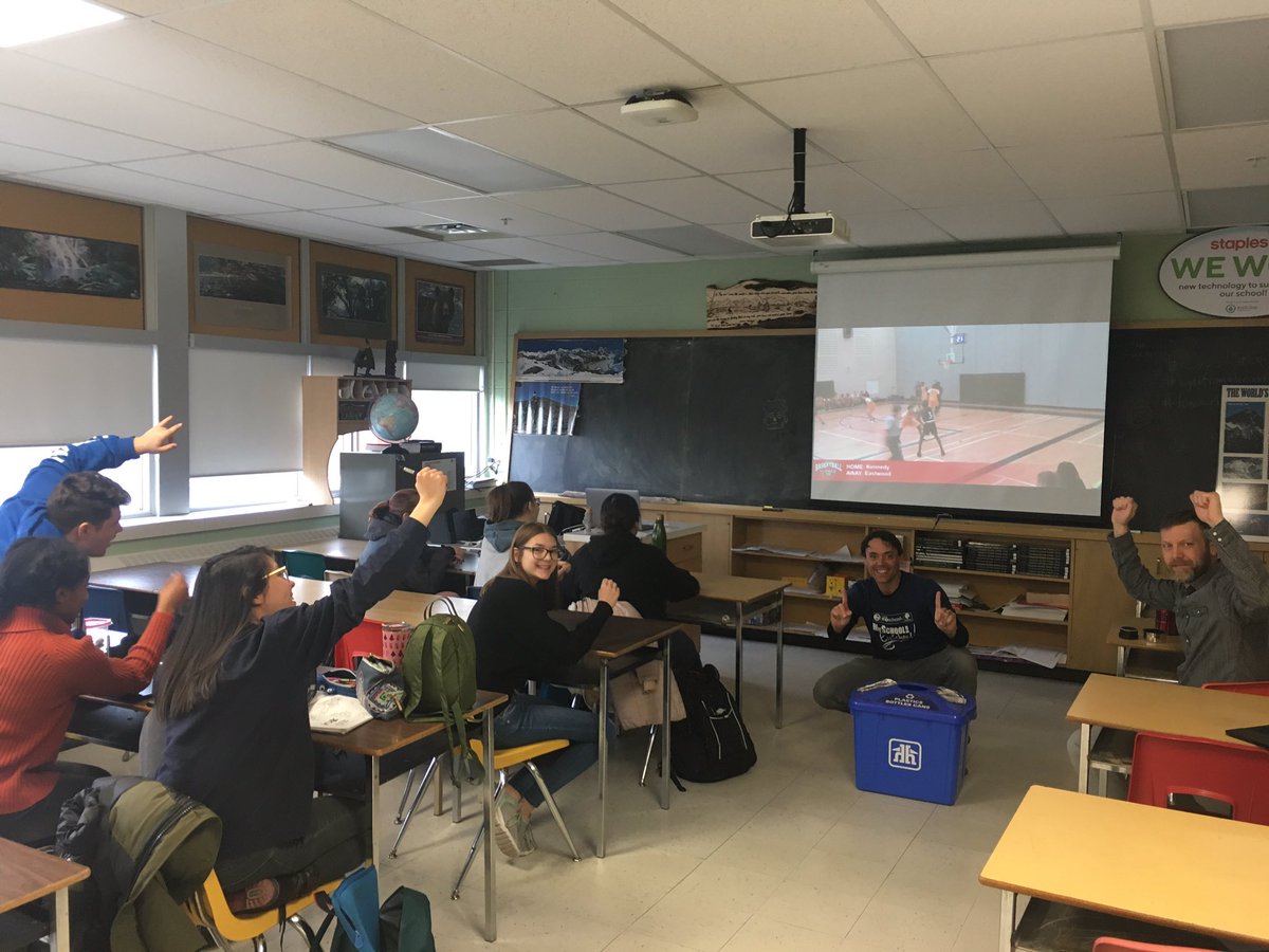 eci_IMPACT's tweet image. “Green is good at Eastwood” and so is gold— IMPACT is cheering you on Sr Boys BBALL @OFSAA @CoachP_ECI @ECI_Events @ECIBaseball