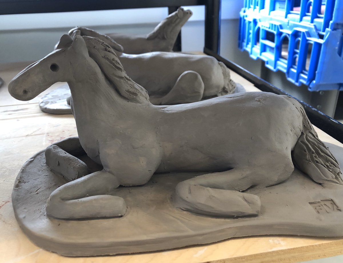 Students in clay club have been constructing beautiful horses laying on a slab. Drying and glazing to come! #clsstripes #ellingcen