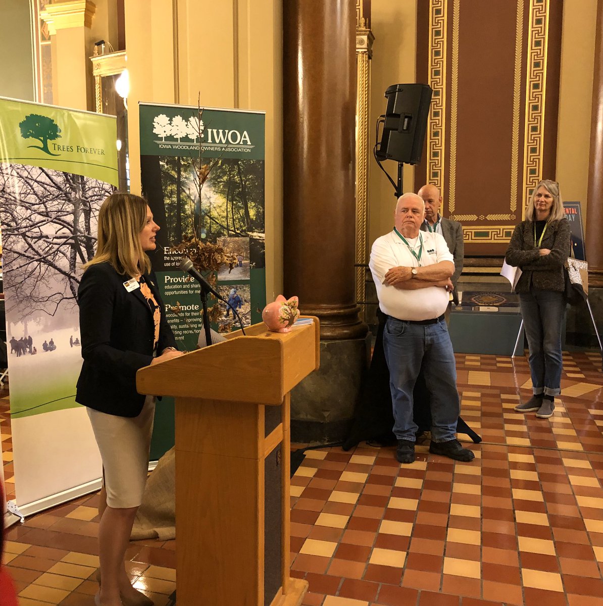 Trees_Forever's tweet photo. Couldn’t make it to #Iatreeday? Check this out! #fundthetrust https://t.co/QNy3LDK9mE https://t.co/Rvmr3w8nni