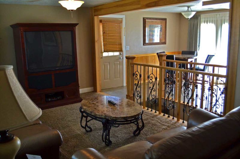 GrayLineSav's tweet image. Where to Stay at Bryce Canyon National Park buff.ly/2VWs1gr