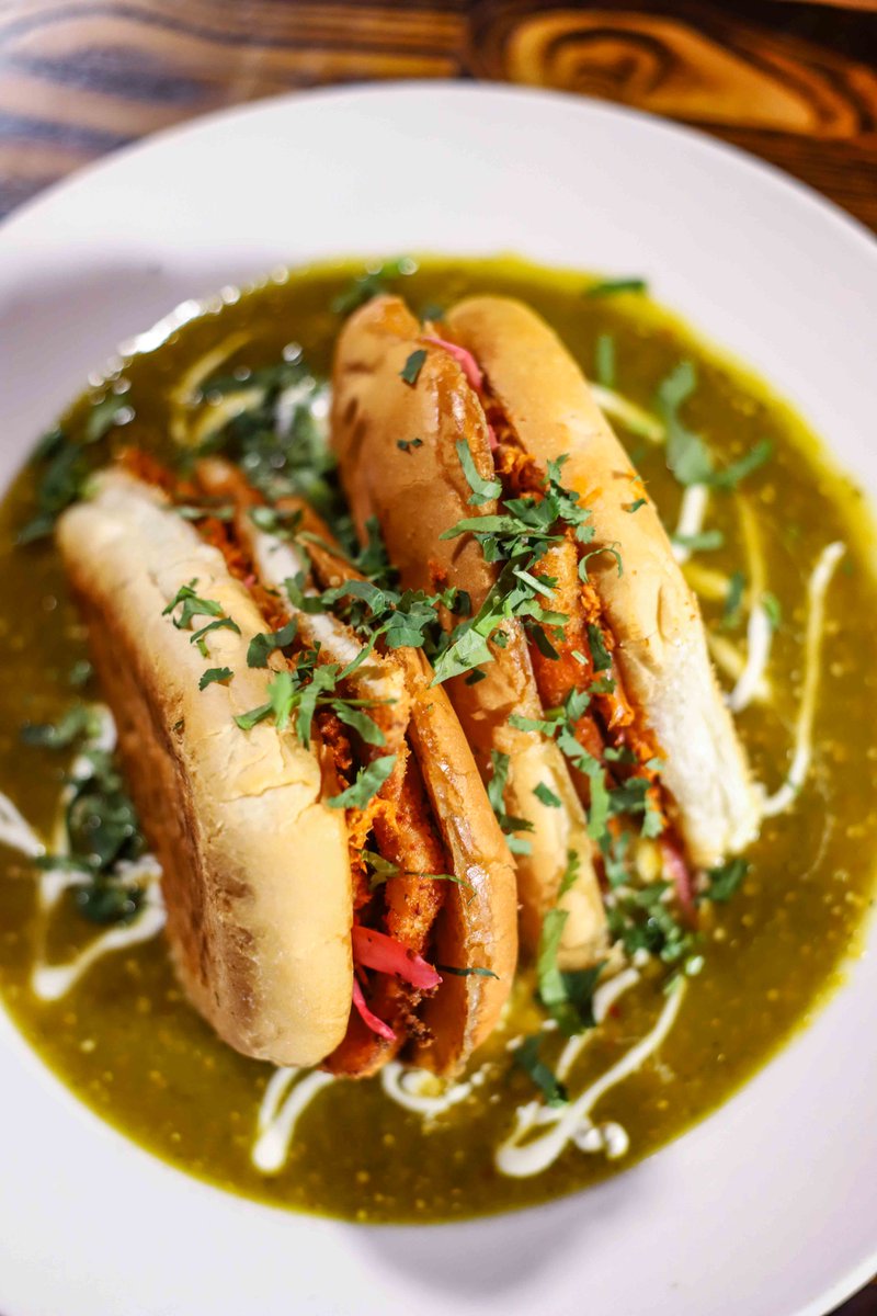 A Luna #Torta will get your through the week! 

Available everyday on our NEW #LaLunaChicago Pop-up Menu! 
#PopUpMenu #MoesRN 

Reservations —> moescantina.com/rivernorth/res…