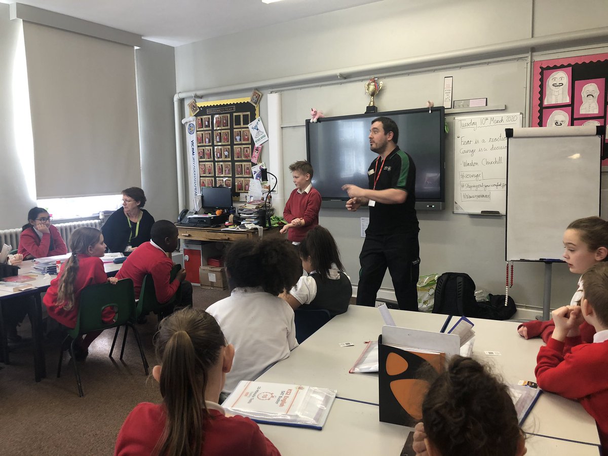 knightontmet's tweet photo. Y5 and 6 learnt lots of First Aid techniques today - thank you to St John’s Ambulance for coming in and sharing their skills! #lifeskills #stjohnsambulance #positivecitizens https://t.co/JoTUEFpqZ1
