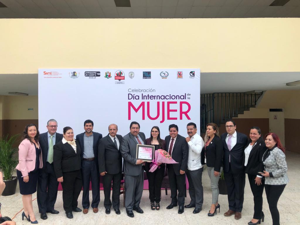 FedesspN's tweet photo. #FEDESSP en los Estados
#FEDESSP_Mich
Conferencia: "Derechos Humanos con Perspectiva de Genero", impartida por Mtra. Alma Montserrat Guerrero Méndez, Comisión Estatal de  DDHH.
@palomitarelowde
@castelan12
@MFedessp
@PaulinaValver17
#coronavirus #DíaInternacionalDeLaMujer https://t.co/sHjkhkEP13