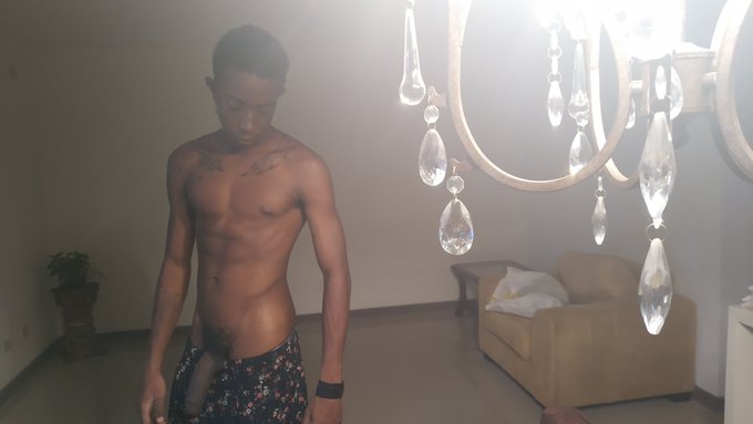 Online now with @sweetauroramae 🔥😍 https://t.co/LXKL2iDQcD<a class="tags" href="/tag/sweetauroramae">@sweetauroramae</a><a href="/tag/gym"class="tags"><span>#gym</span></a><a href="/tag/iloveyou"class="tags"><span>#iloveyou</span></a>