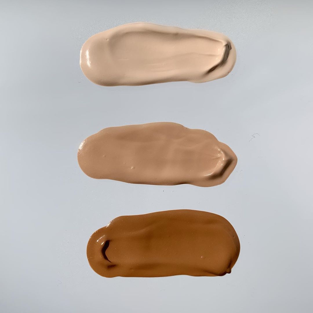 The High Performance Tinted Moisturizer offers... 

Hydration ✔️
Adaptable pigments for a wide range of skin tones ✔️
Buildable coverage ✔️