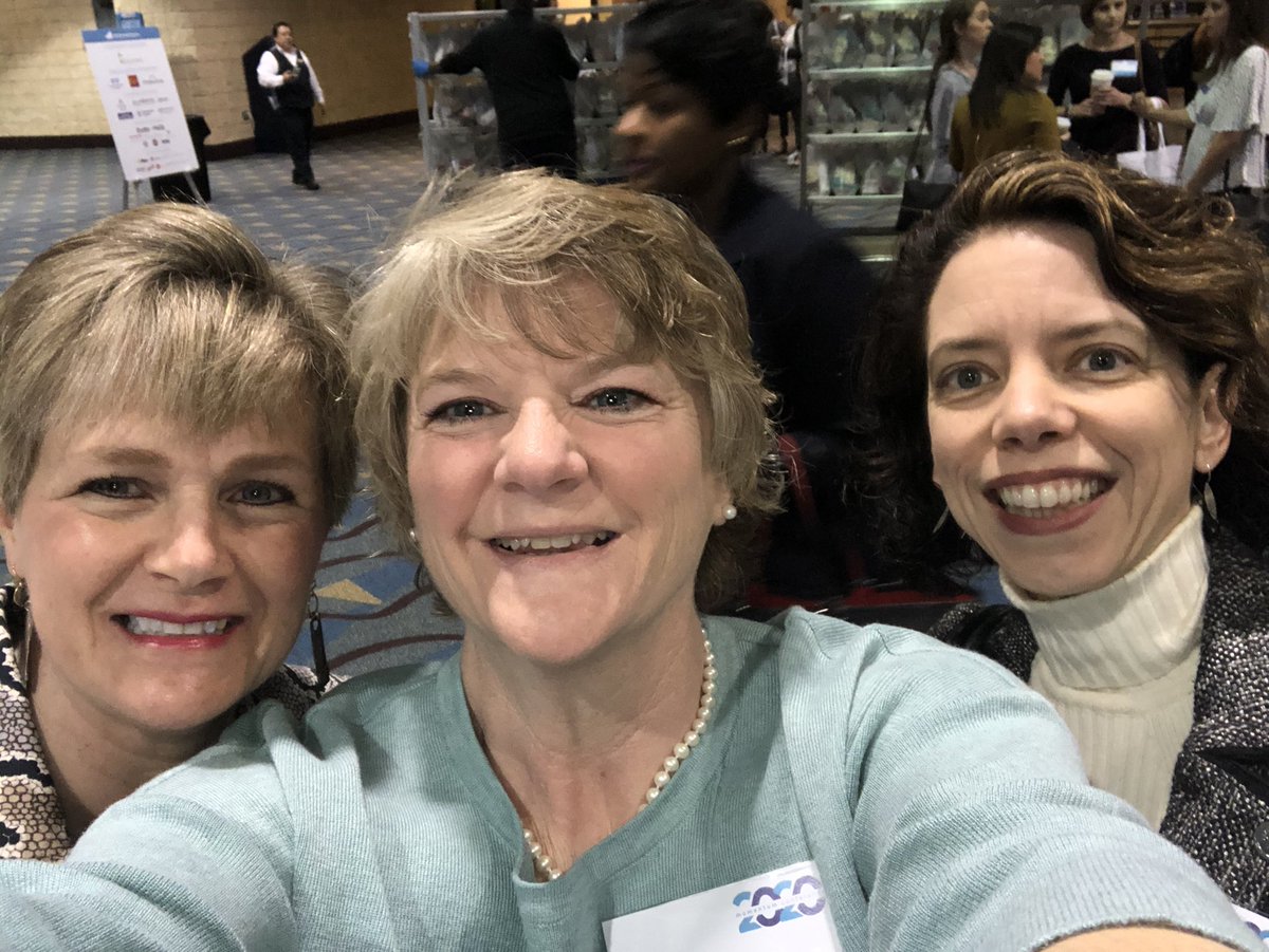 joycarter's tweet photo. #momentumleaders2020 is under way! https://t.co/3Taboaenl5