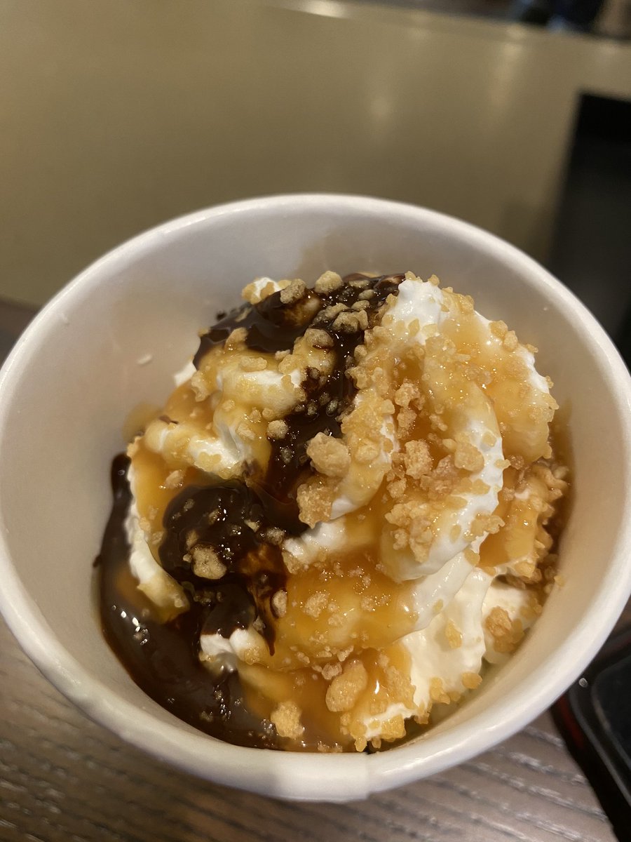 WatchMoTV's tweet photo. Check out my puppuccino #SpoonPlease https://t.co/TGE9PBIcIr