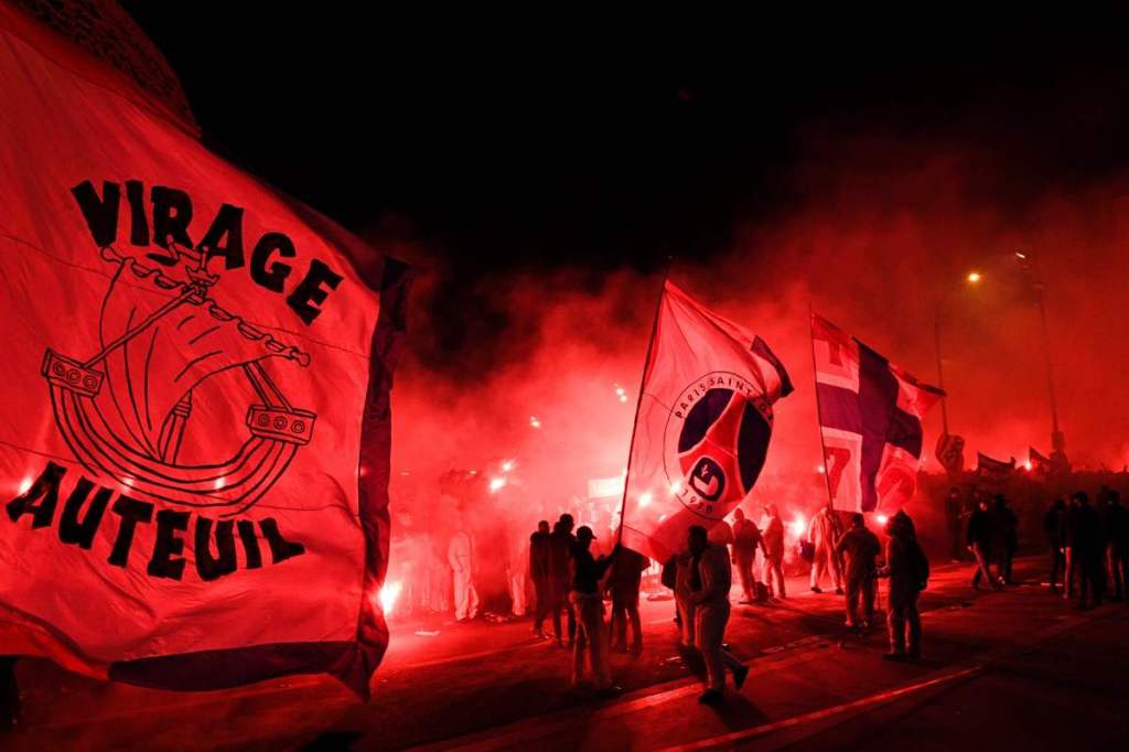 texsaspost's tweet photo. PSG vs Dortmund LIVE SCORE: Latest updates from Champions League game behind closed doors https://t.co/j7KNCWS6MN https://t.co/xzcSABaGvy